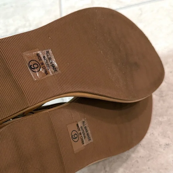Cityclassified tan gladiator women’s sandal size 9 - Picture 4 of 4